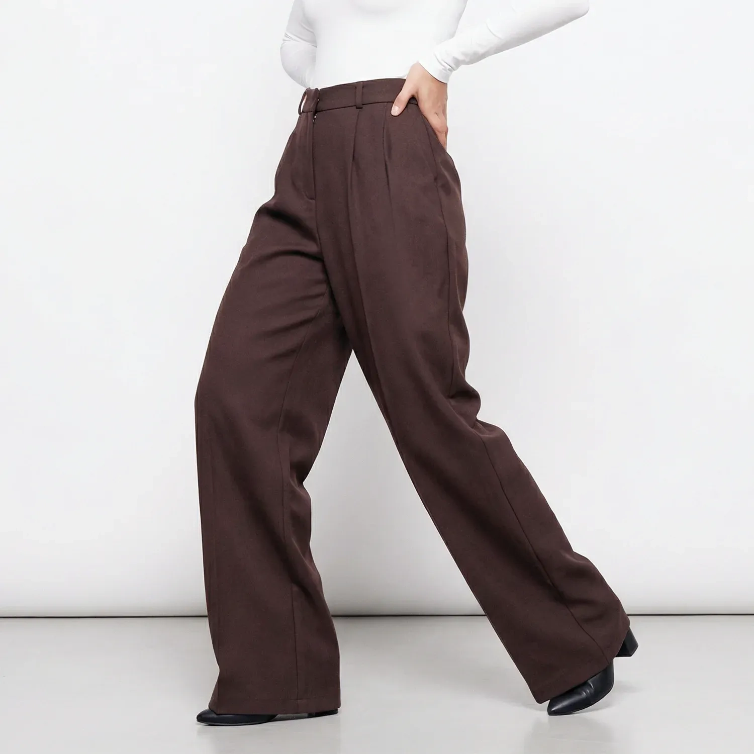 Women&rsquo;s Modern Tailored Pants With Elegant Fit And Versatile Style, Perfect For Pairing With Shirts, Blouses, Or Blazers