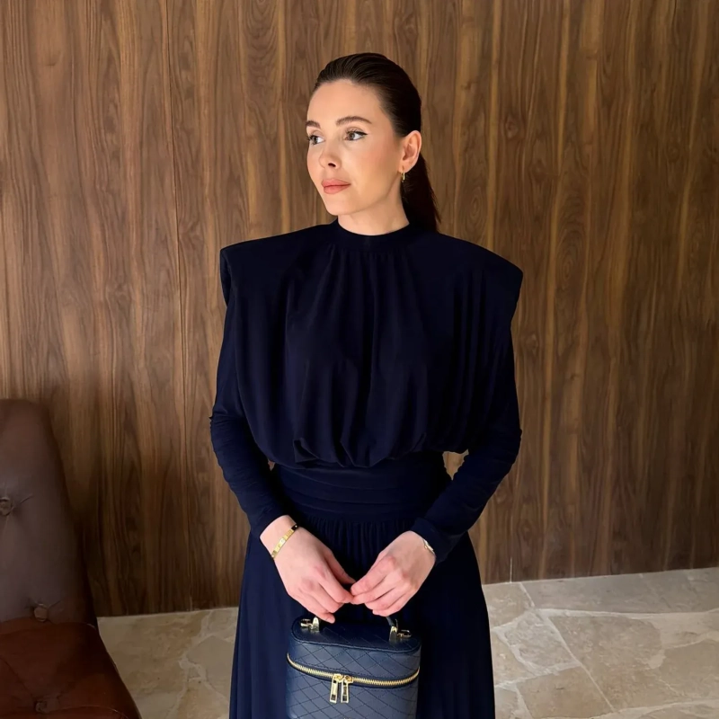 Women's Sleek Long Dress - Evening Wear and Formal Events - Navy Blue